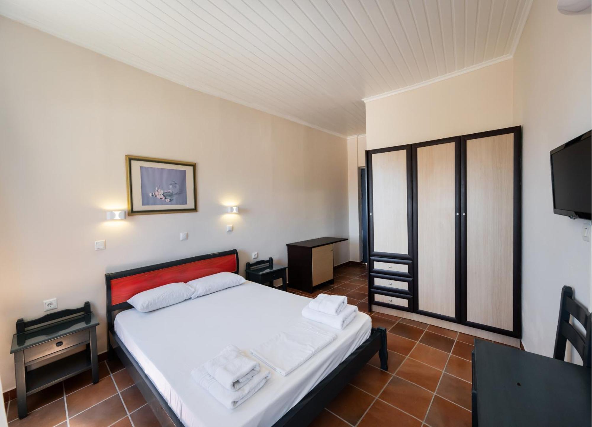 Ionio Hotel Nikiana Eksteriør billede