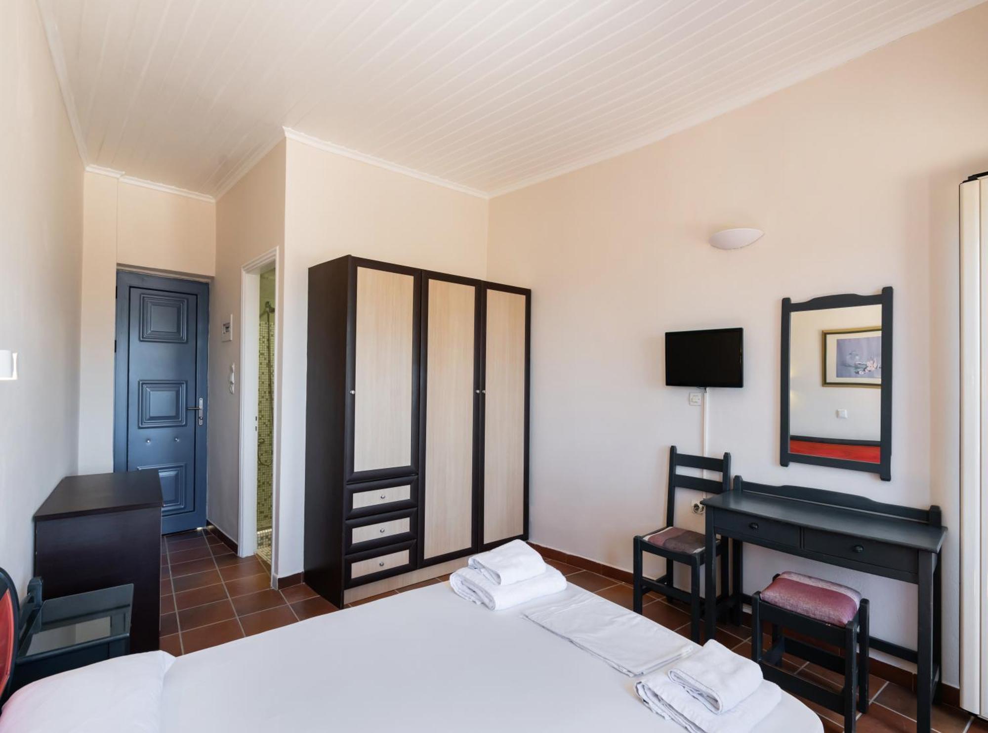 Ionio Hotel Nikiana Eksteriør billede